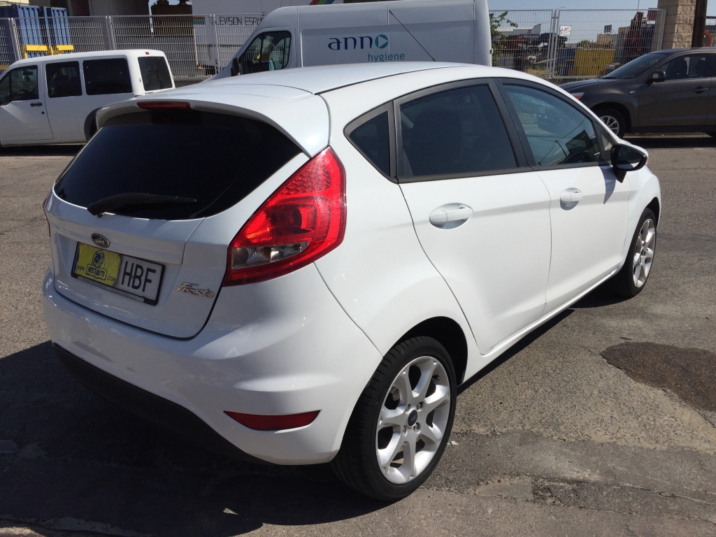 FORD FIESTA 1.4 INY 97CV