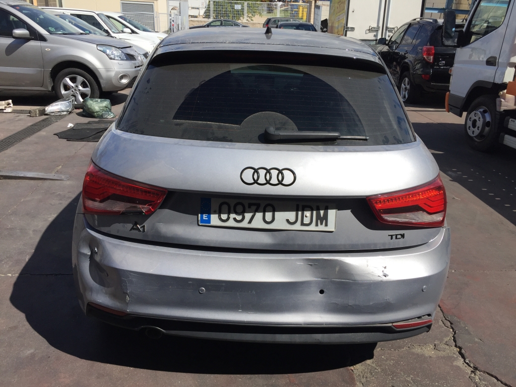 AUDI A-1 1.6 TDI 115CV