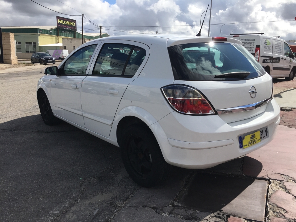 OPEL ASTRA 1.7 CDTI 110CV