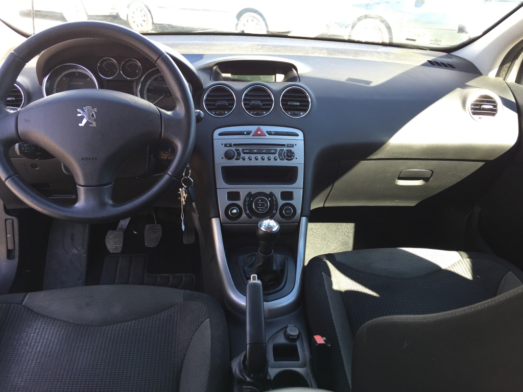 PEUGEOT 308 1.6 HDI 110CV