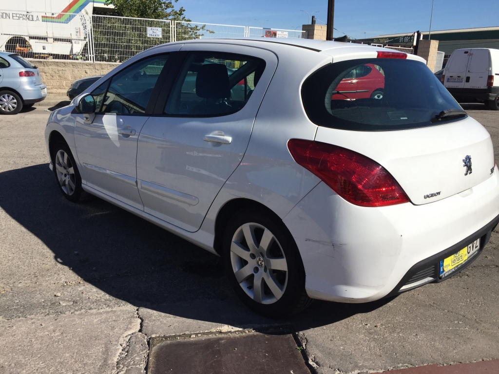 PEUGEOT 308 1.6 HDI 110CV