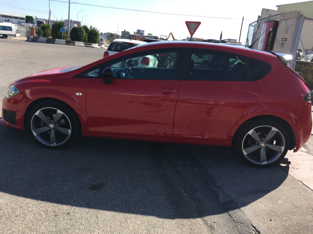 SEAT LEON 1.6 TDI 105CV