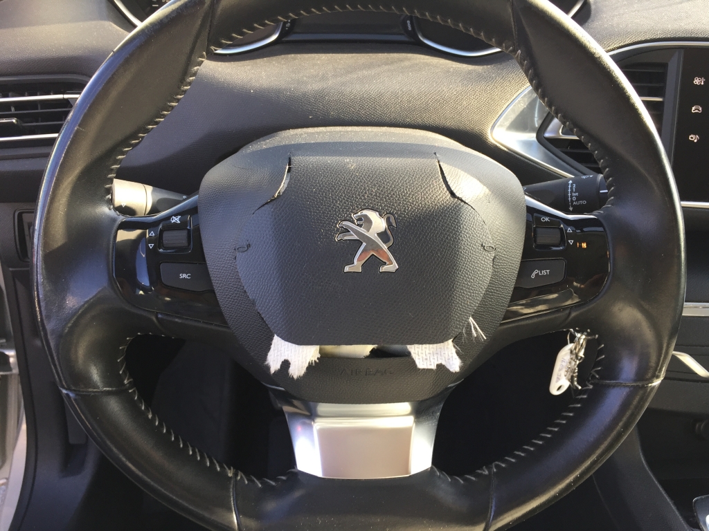 PEUGEOT 308 1.6 HDI 120CV