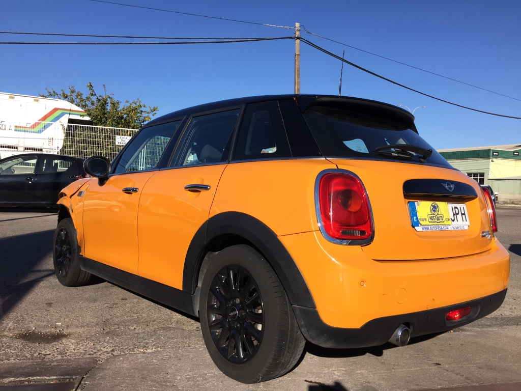 MINI COOPER 1.5 D 115CV