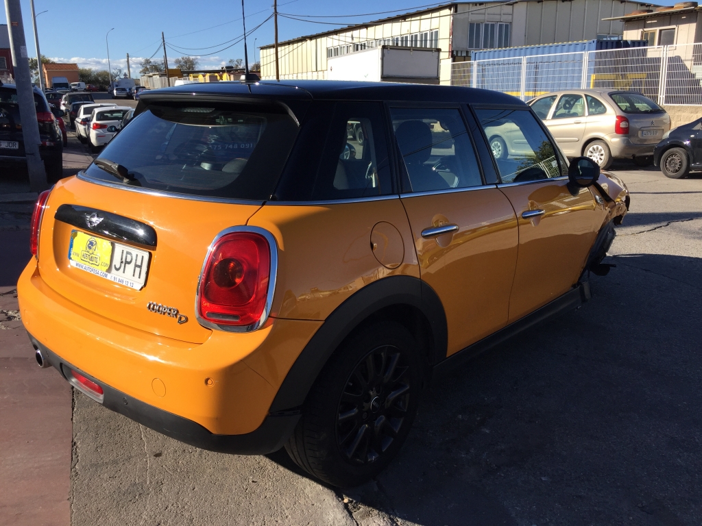 MINI COOPER 1.5 D 115CV