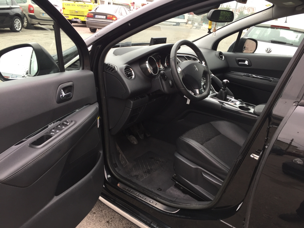 PEUGEOT 3008 1.6 HDI 115CV