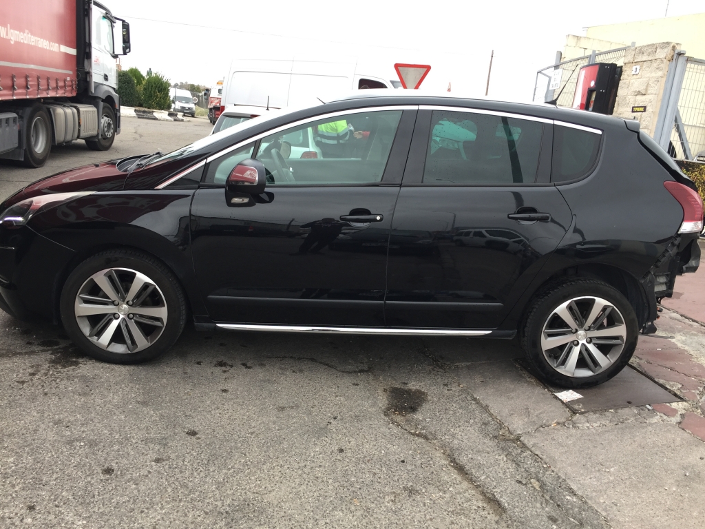 PEUGEOT 3008 1.6 HDI 115CV