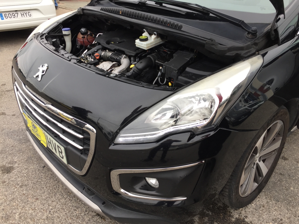 PEUGEOT 3008 1.6 HDI 115CV