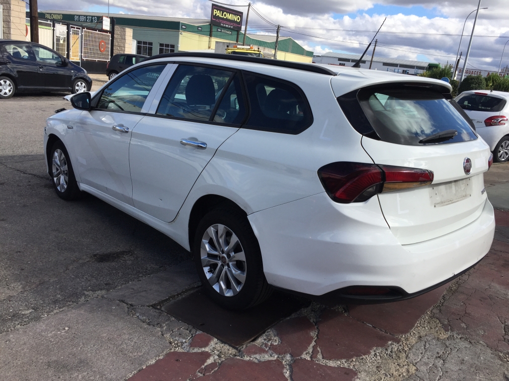 FIAT TIPO 1.4 HIBRIDO 120CV