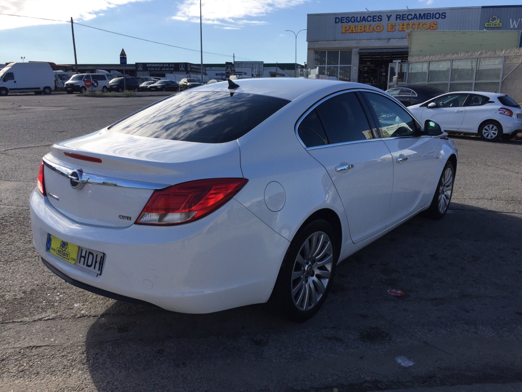 OPEL INSIGNIA 2.0 TDCI 130CV