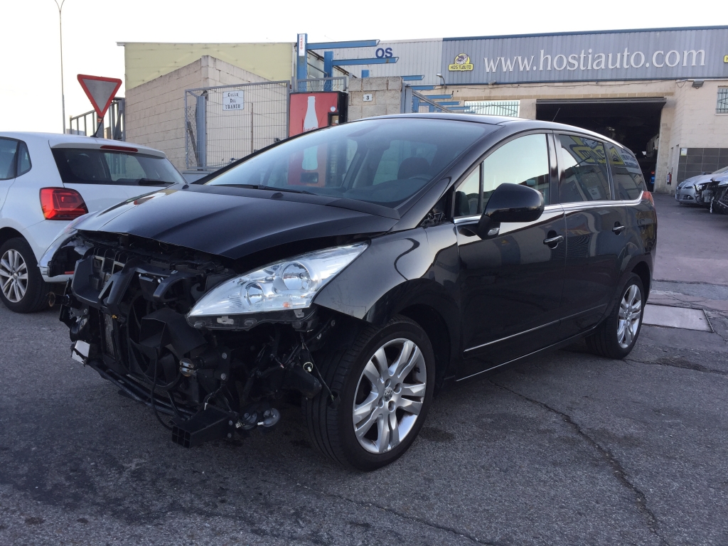 PEUGEOT 5008 1.6 HDI SPORT 110CV 7 PLAZAS