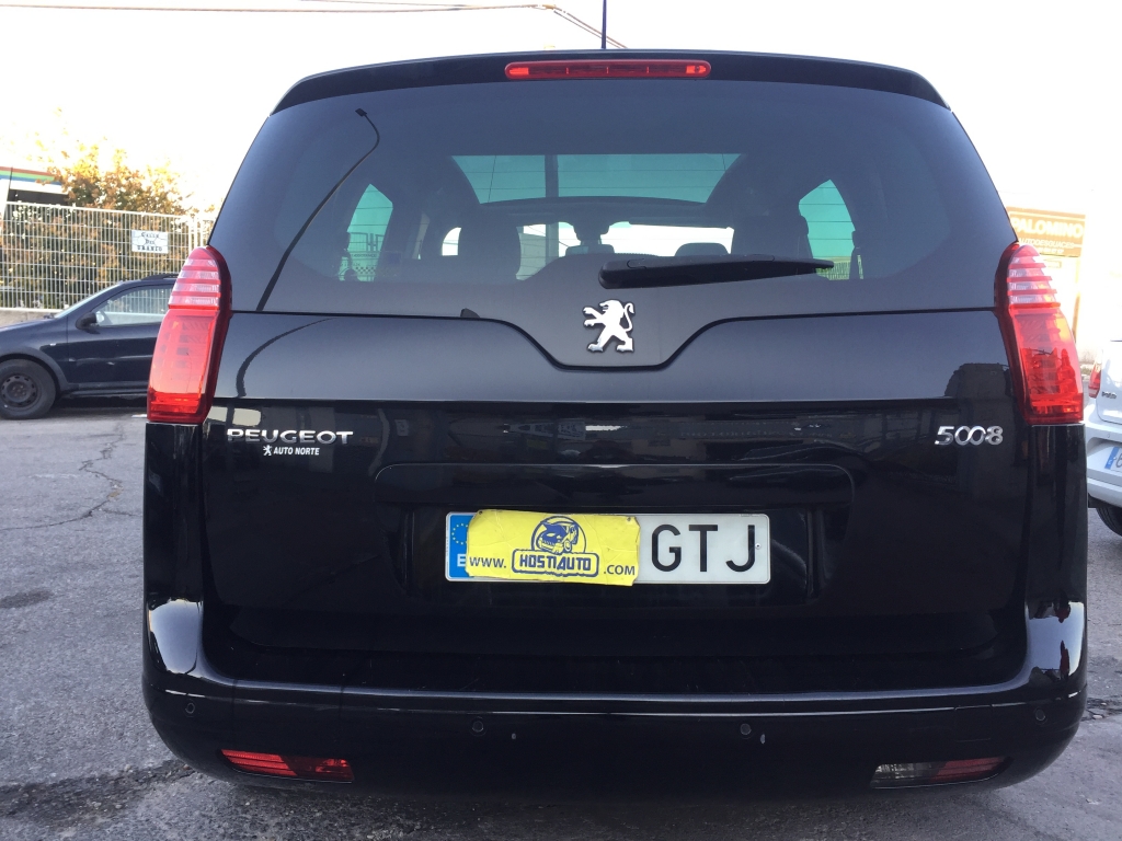 PEUGEOT 5008 1.6 HDI SPORT 110CV 7 PLAZAS