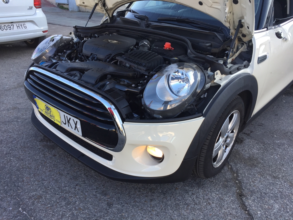 MINI ONE COOPER D 1.5 115CV