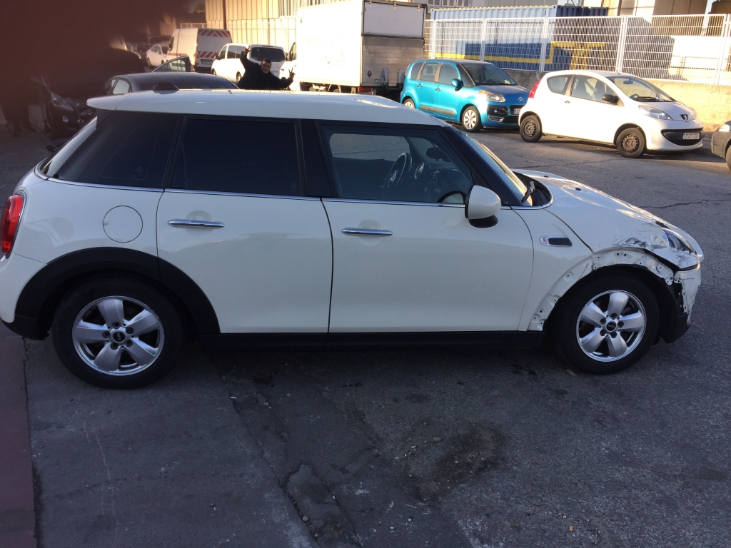 MINI ONE COOPER D 1.5 115CV