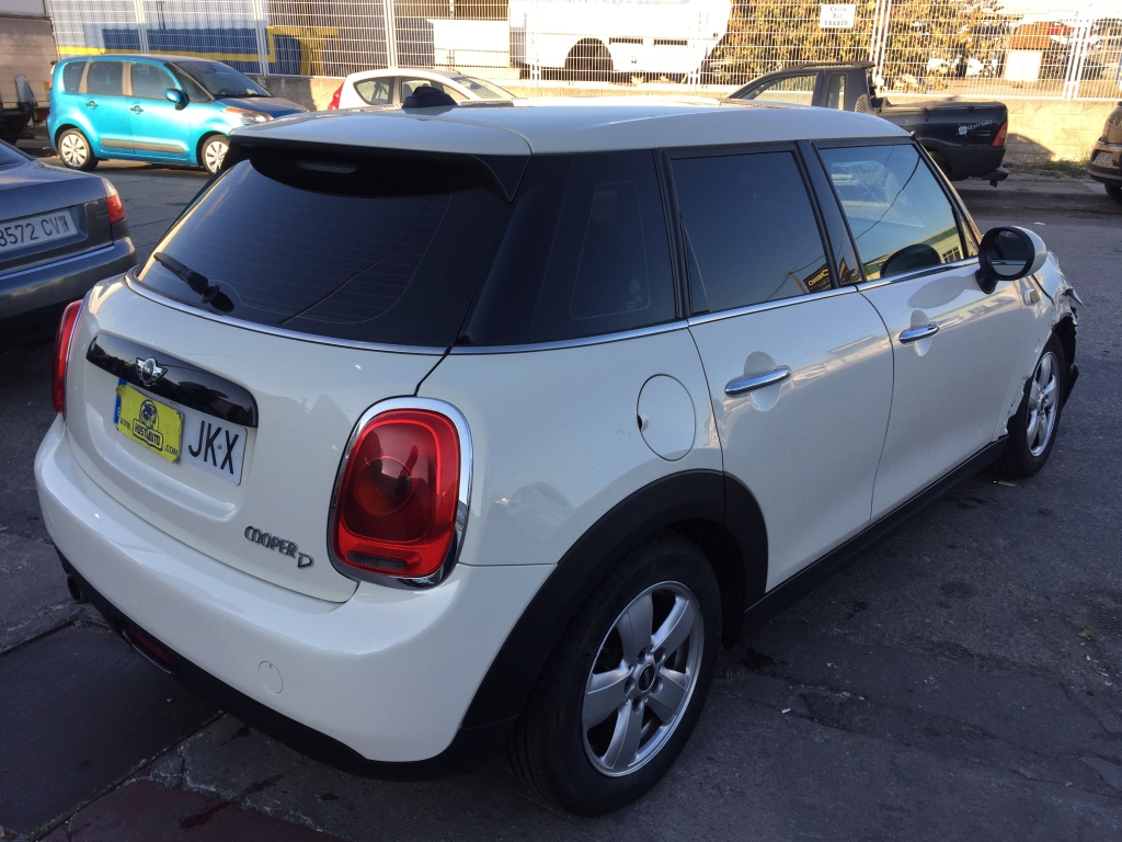 MINI ONE COOPER D 1.5 115CV