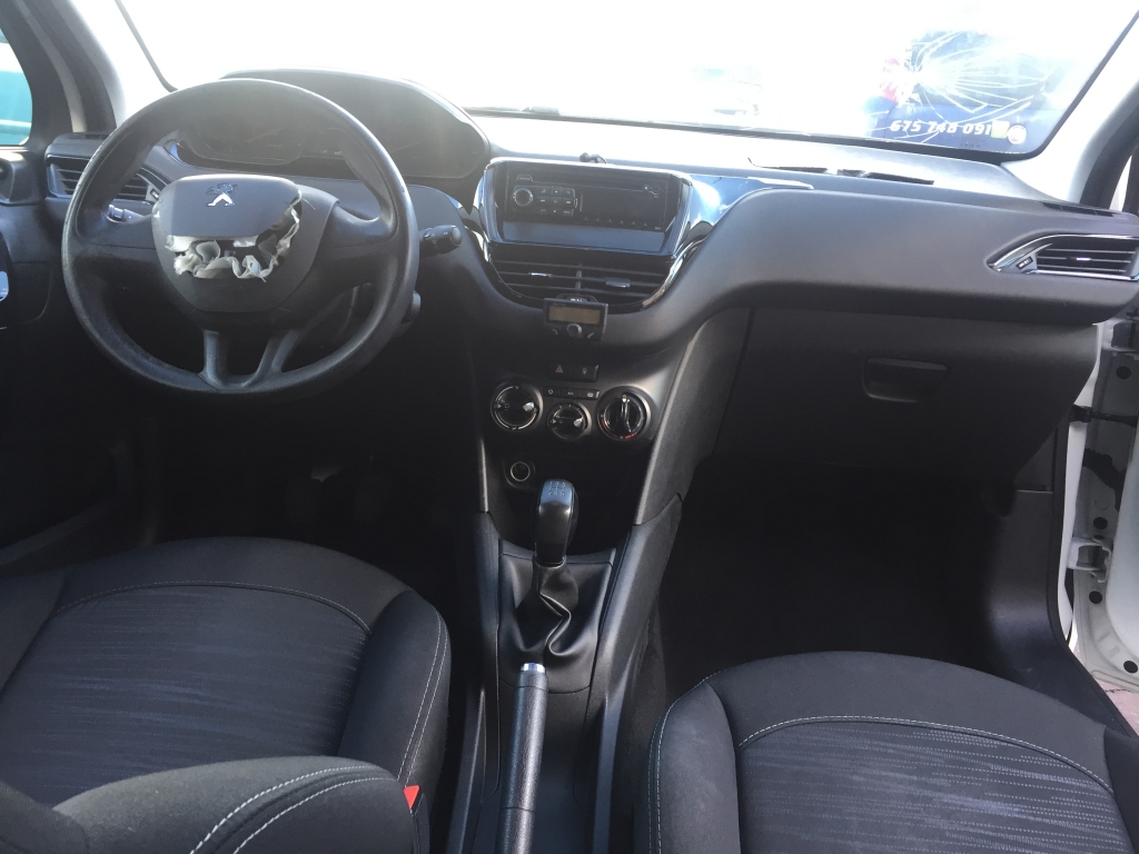 PEUGEOT 208 1.4 HDI 68CV