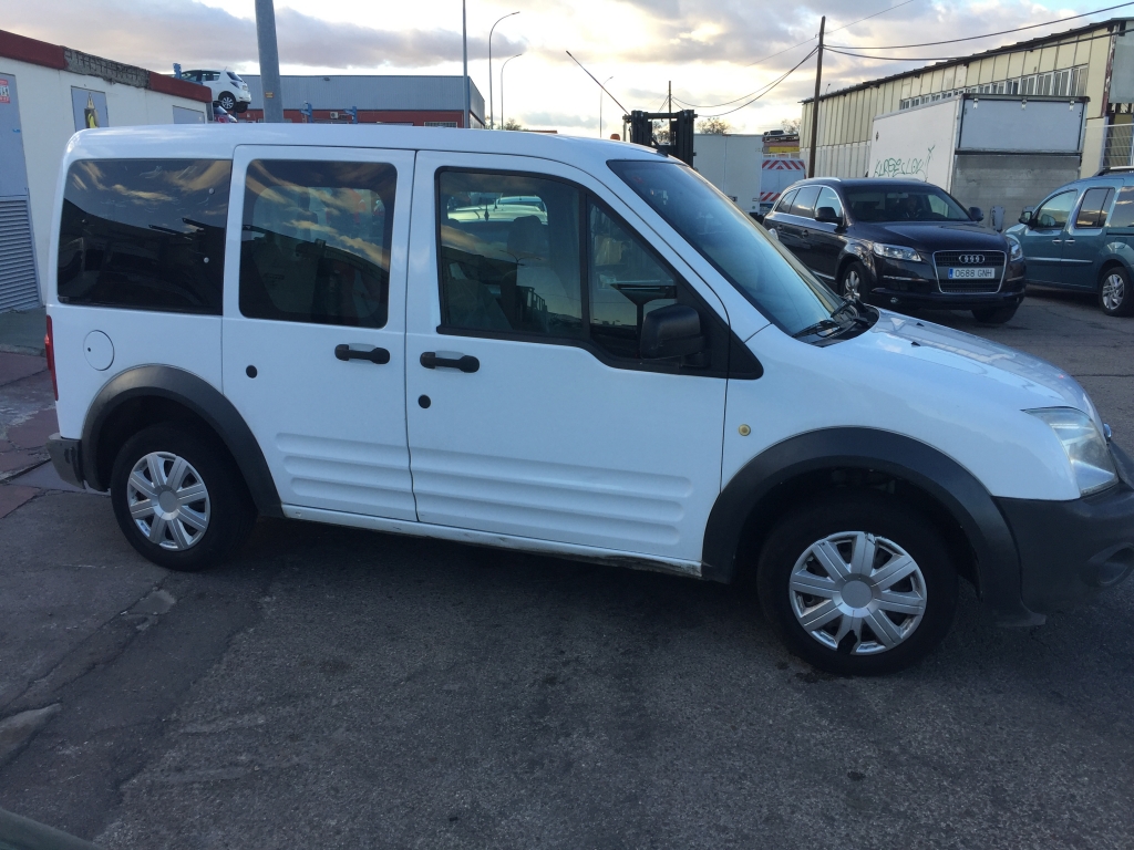 FORD TOURNEO CONNECT 1.8 TDCI 75CV