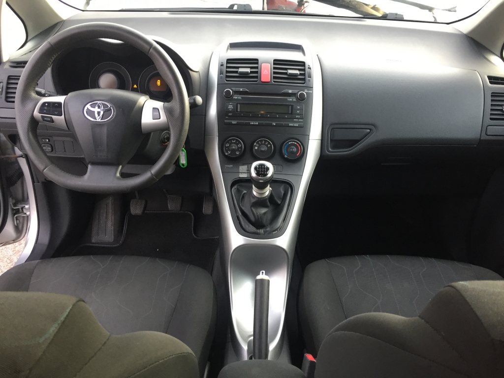 TOYOTA AURIS 1.4 D4D 90CV