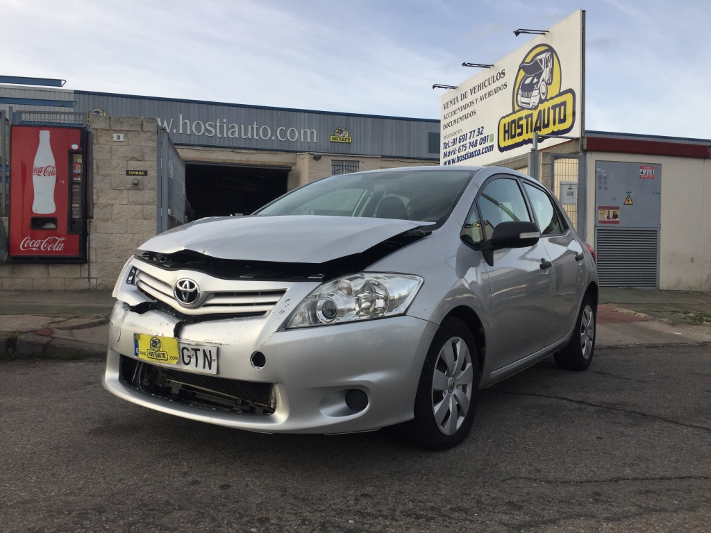 TOYOTA AURIS 1.4 D4D 90CV