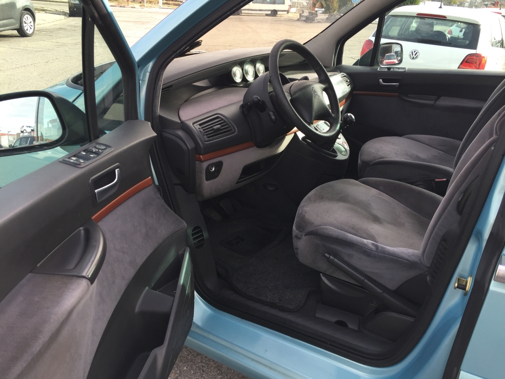 CITROEN C-8 2.0 HDI 110CV 8 PLAZAS