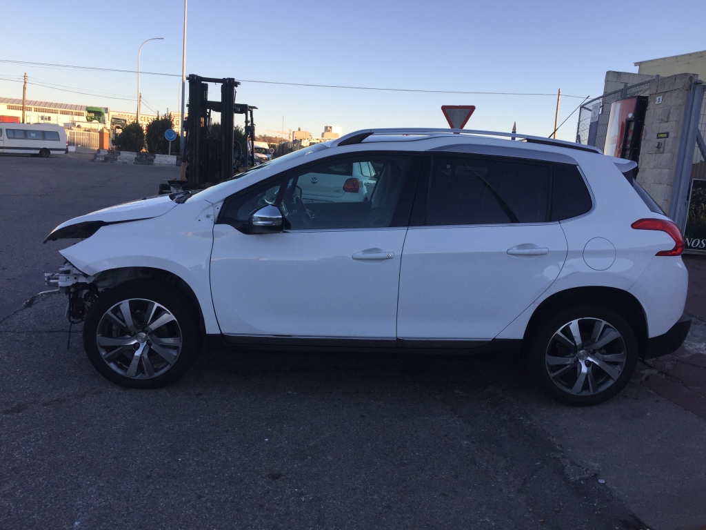 PEUGEOT 2008 ALLURE 1.6 HDI 100CV