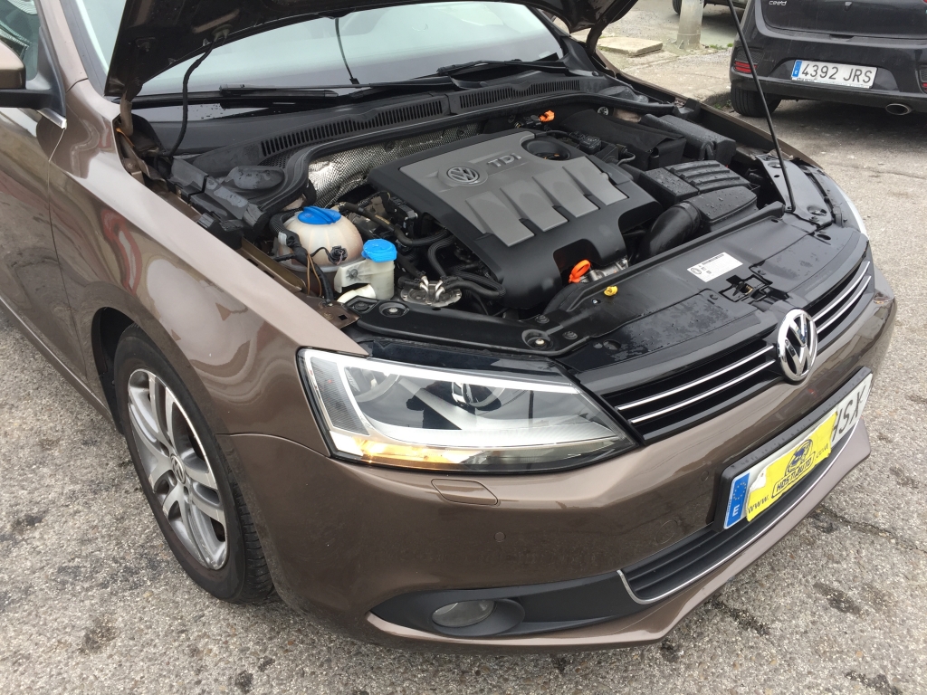 VOLKSWAGEN JETTA 1.6 TDI 105CV