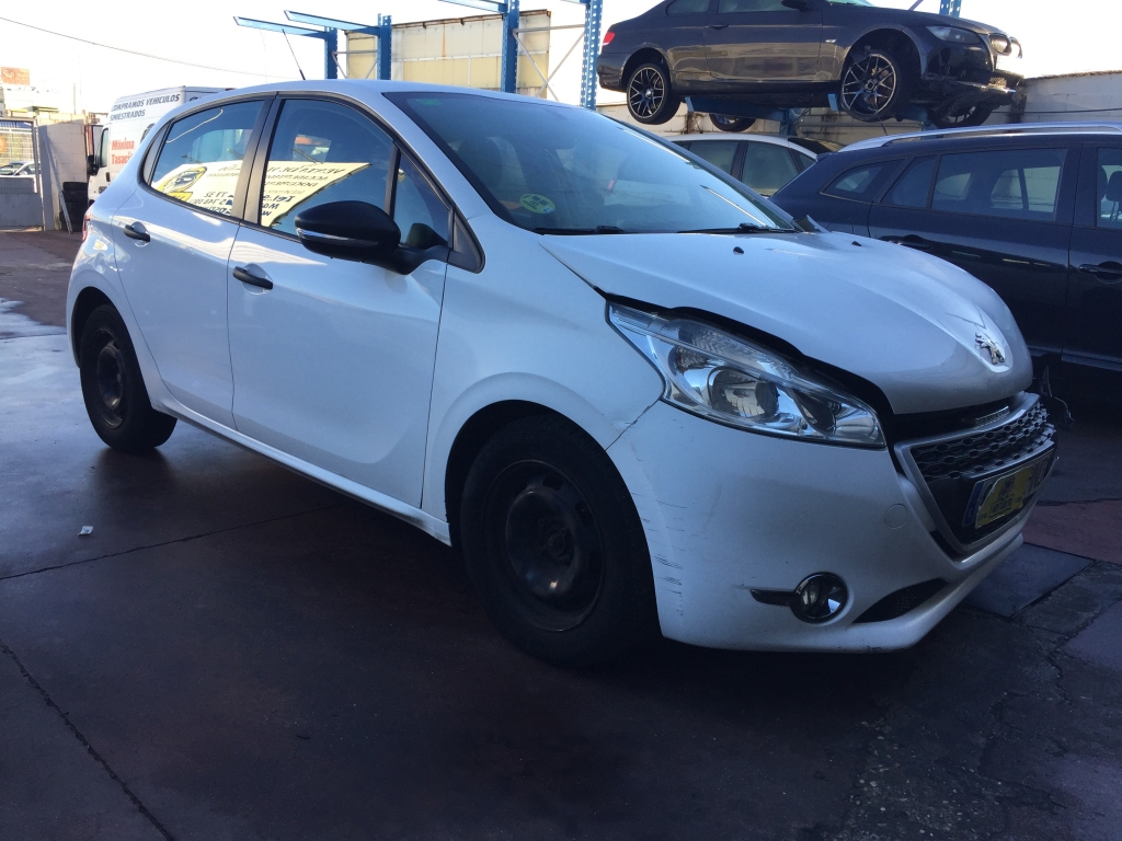 PEUGEOT 208 1.4 HDI 68CV