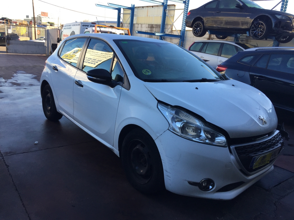 PEUGEOT 208 1.4 HDI 68CV