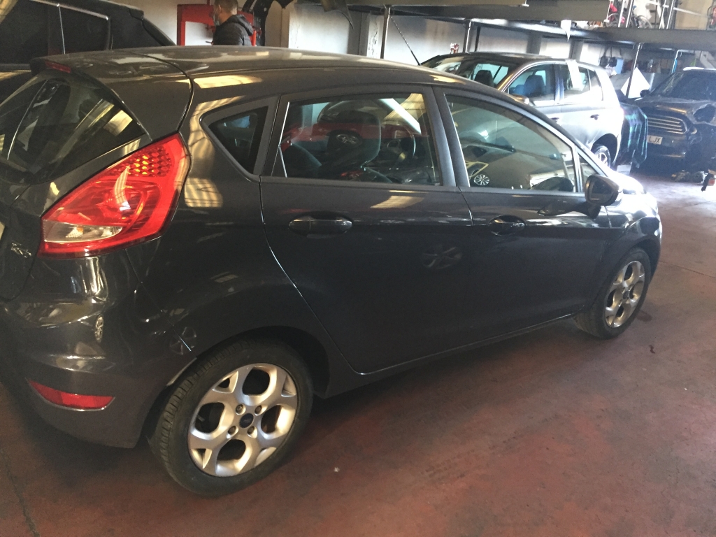 FORD FIESTA 1.4 TDCI 70CV