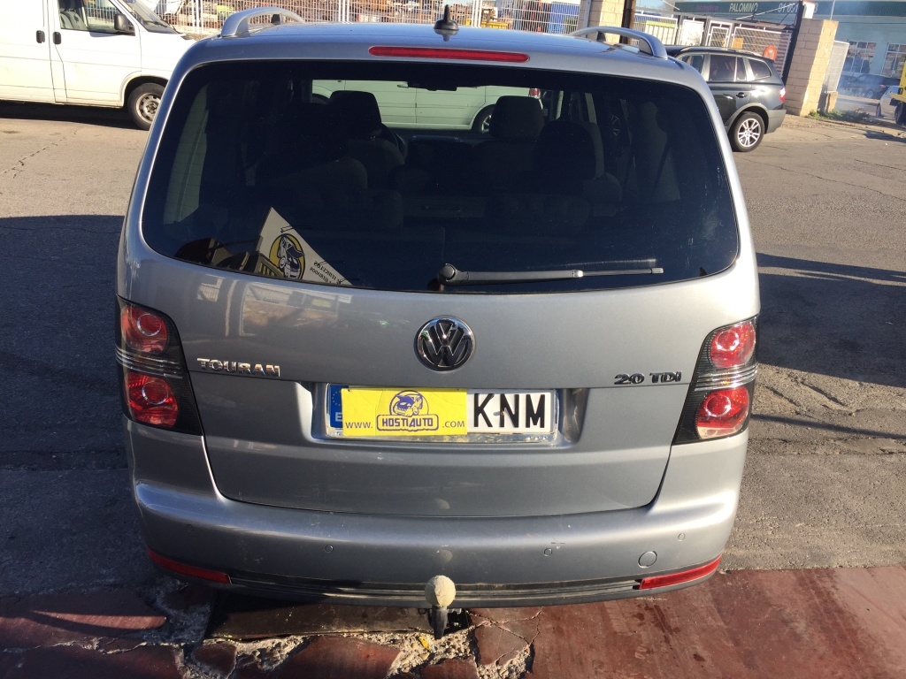 VOLKSWAGEN TOURAN 2.0 TDI 140CV 7 PLAZAS