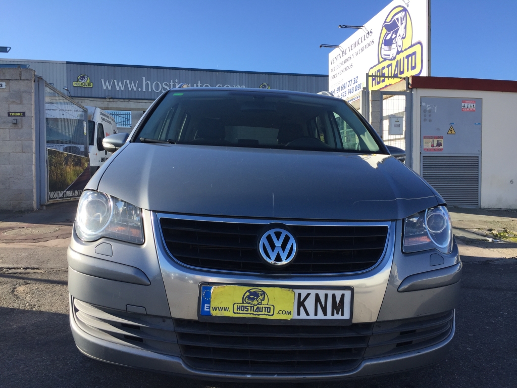 VOLKSWAGEN TOURAN 2.0 TDI 140CV 7 PLAZAS