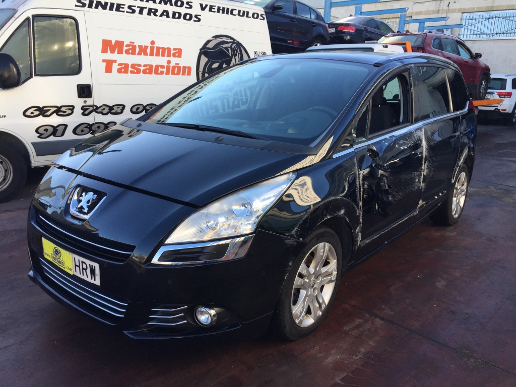 PEUGEOT 5008 1.6 HDI 114CV 7 PLAZAS