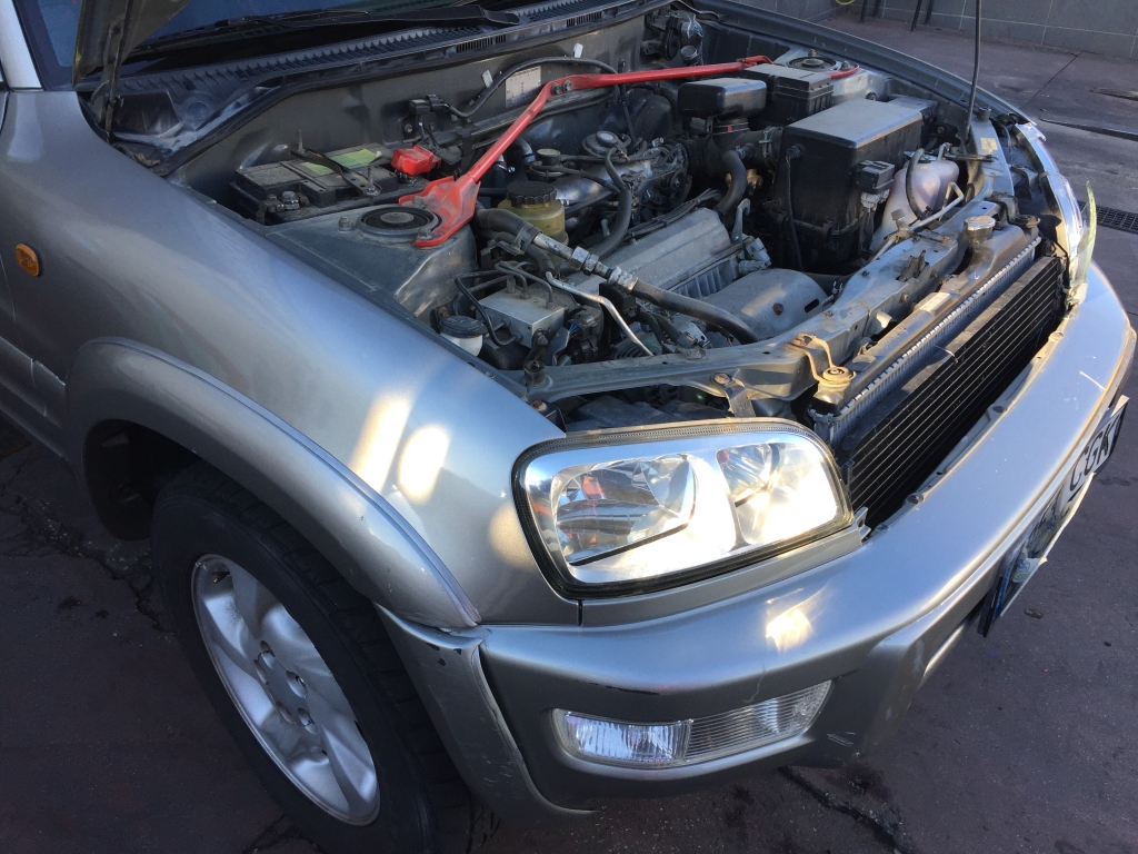 TOYOTA RAV-4 2.0 INY 128CV AUTOMATICO