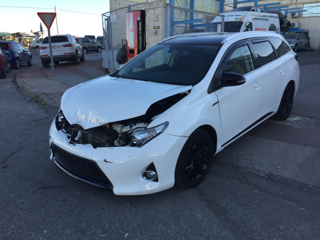 TOYOTA AURIS SW 2.0 D4D 124CV