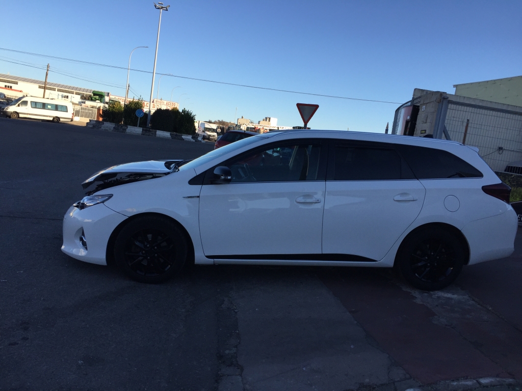 TOYOTA AURIS SW 2.0 D4D 124CV