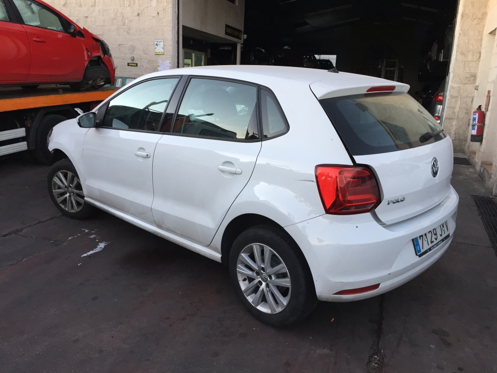 VOLKSWAGEN POLO 1.0 INY 75CV