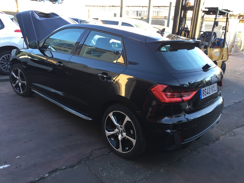 AUDI A1 1.0 TFSI 115CV