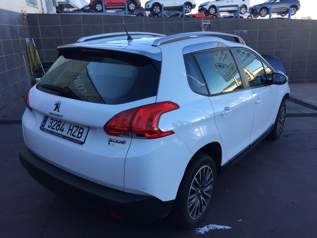 PEUGEOT 2008 1.6 HDI 92CV