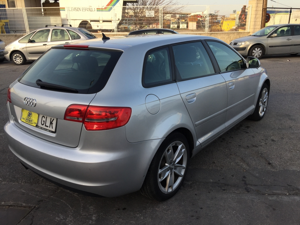 AUDI A-3 1.4 INY 125CV