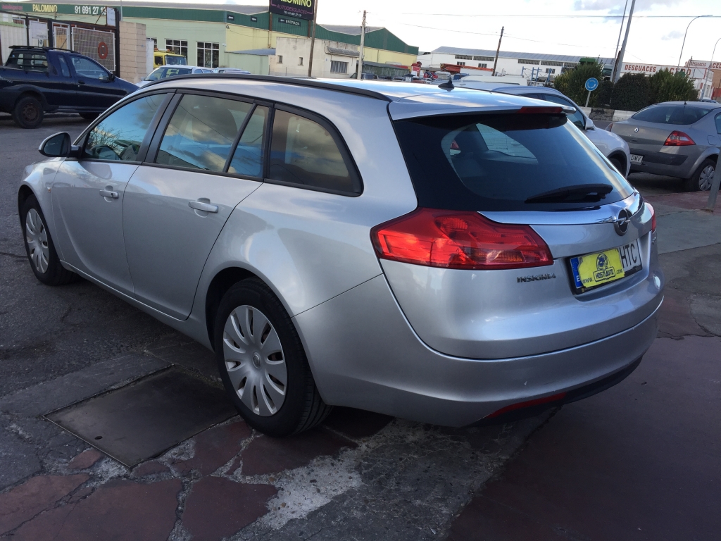 OPEL INSIGNIA SPORT TOURER 2.0 CDTI 130CV