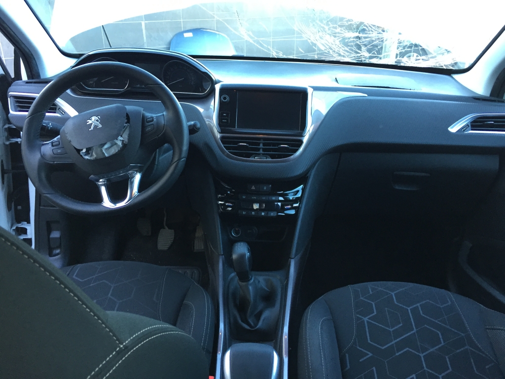PEUGEOT 2008 1.6 HDI 92CV