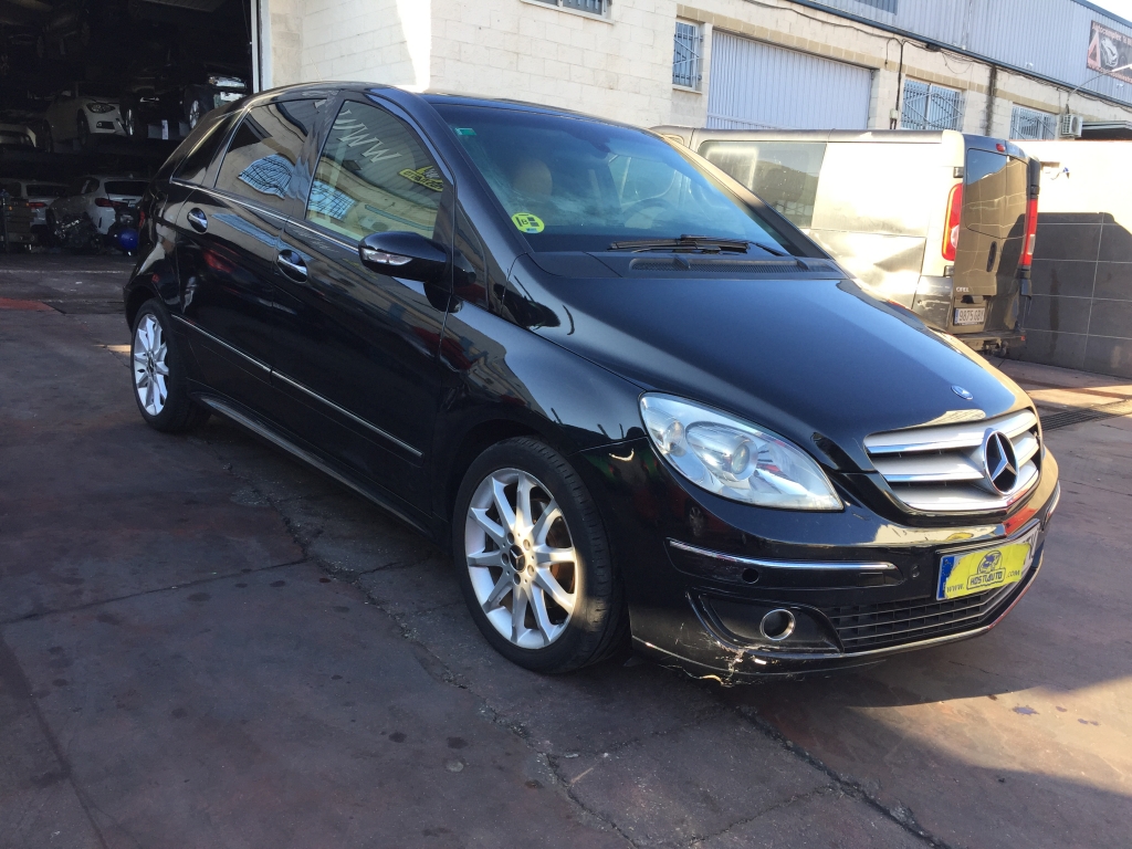 MERCEDES BENZ B-180 CDI 110CV