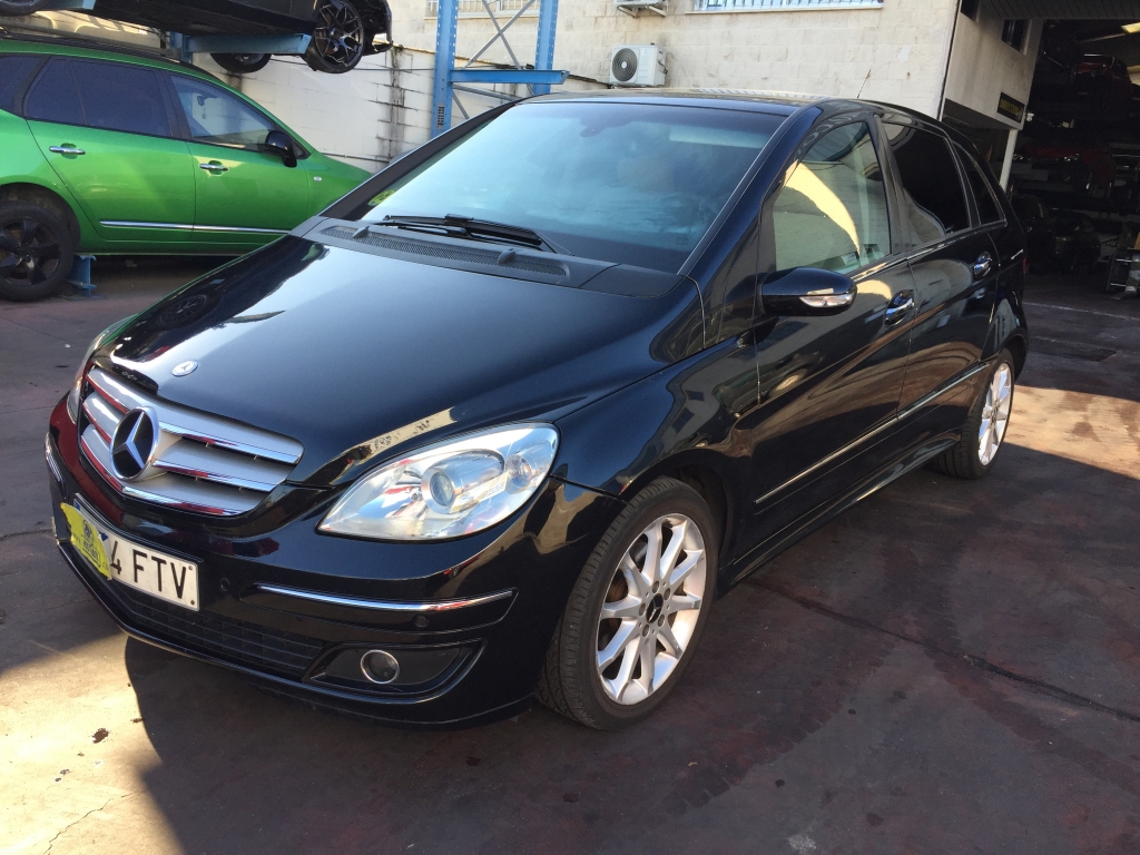 MERCEDES BENZ B-180 CDI 110CV