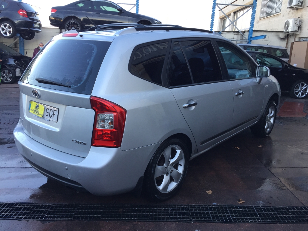 KIA CARENS 2.0 CRD 140CV