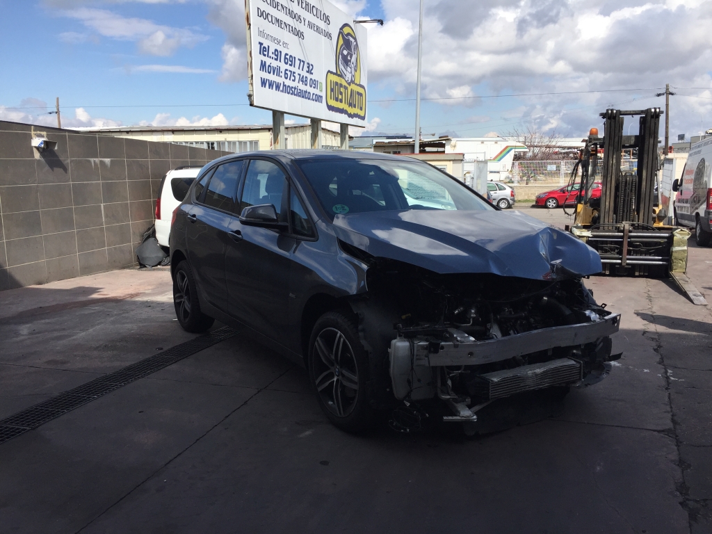 BMW 218 INY 1.5 136CV