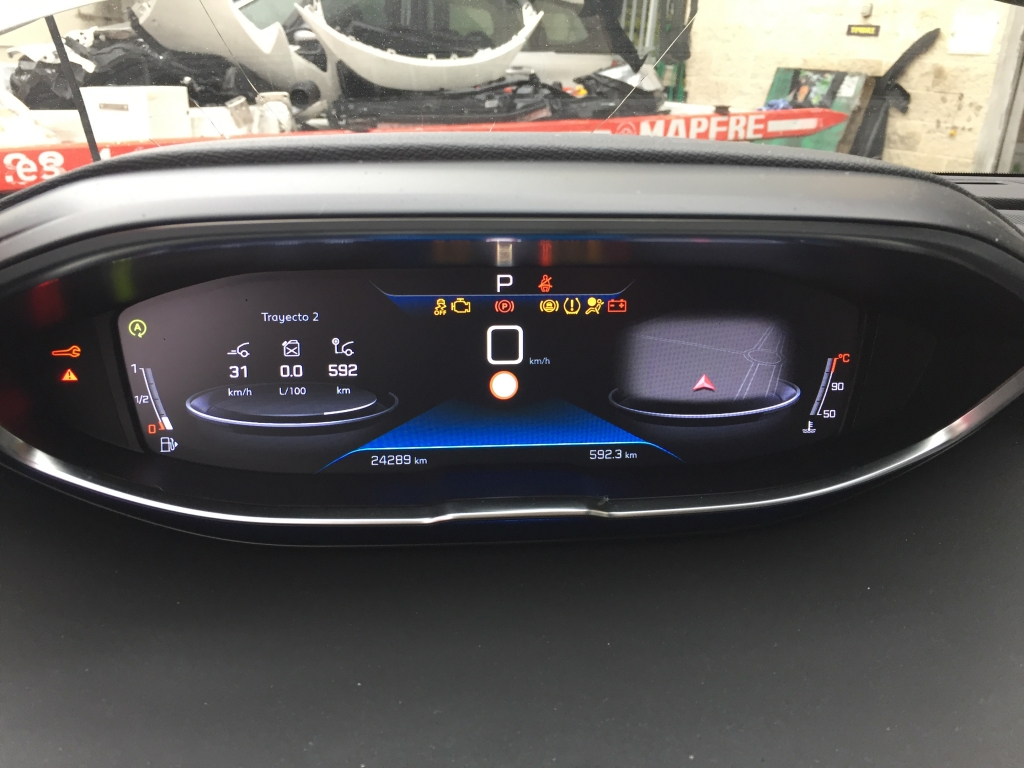 PEUGEOT 5008 GT LINE 1.5 HDI 130CV