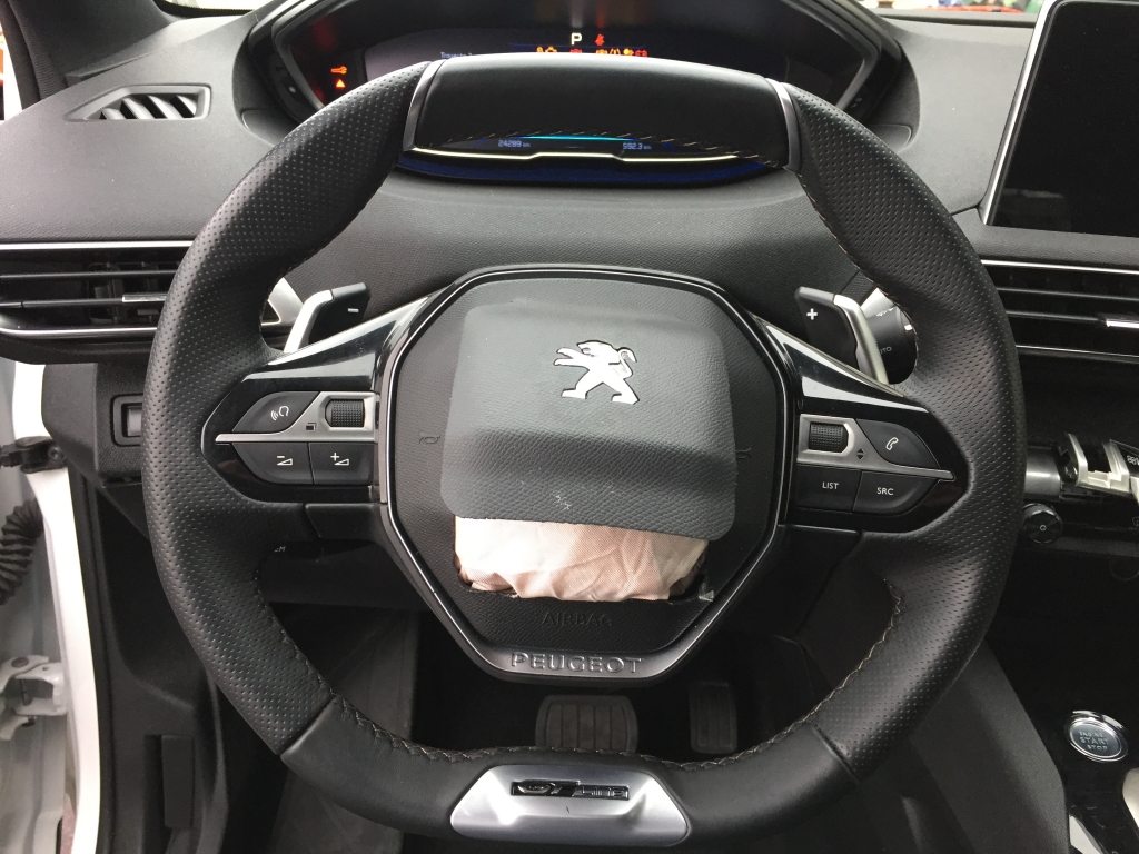 PEUGEOT 5008 GT LINE 1.5 HDI 130CV