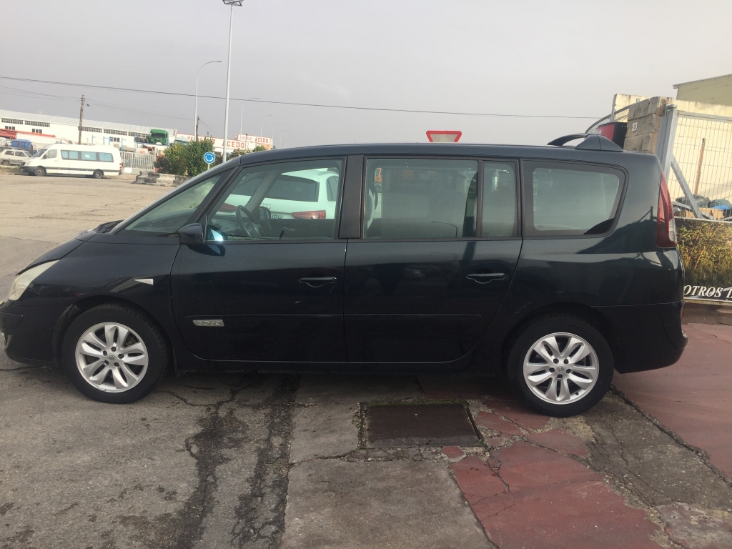 RENAULT GRAND ESPACE 2.0 150CV 7 PLAZAS