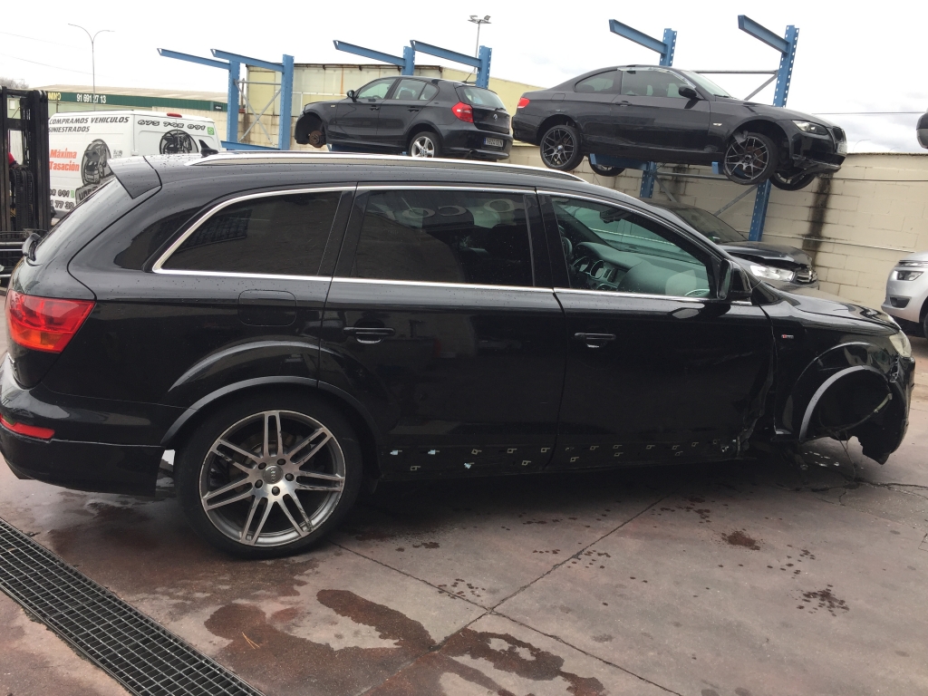 AUDI Q7 S-LINE 3.0 TDI 240CV 7 PLAZAS