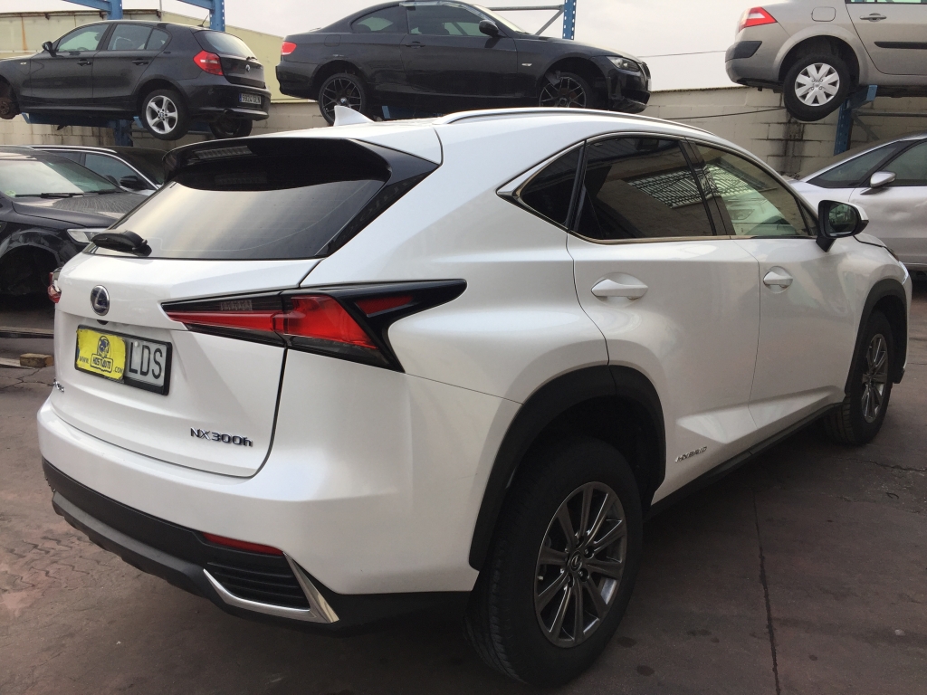 LEXUS NX 300 HYBRID 2.0 INY 197CV 4X2